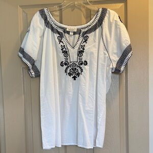 Embroidered White and Black Women's Top 1X, 100% cotton